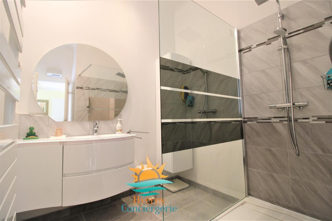 T3 Standing-Splendide Vue Mer - Piscine Parking By Hc Apartment Hyères Екстериор снимка